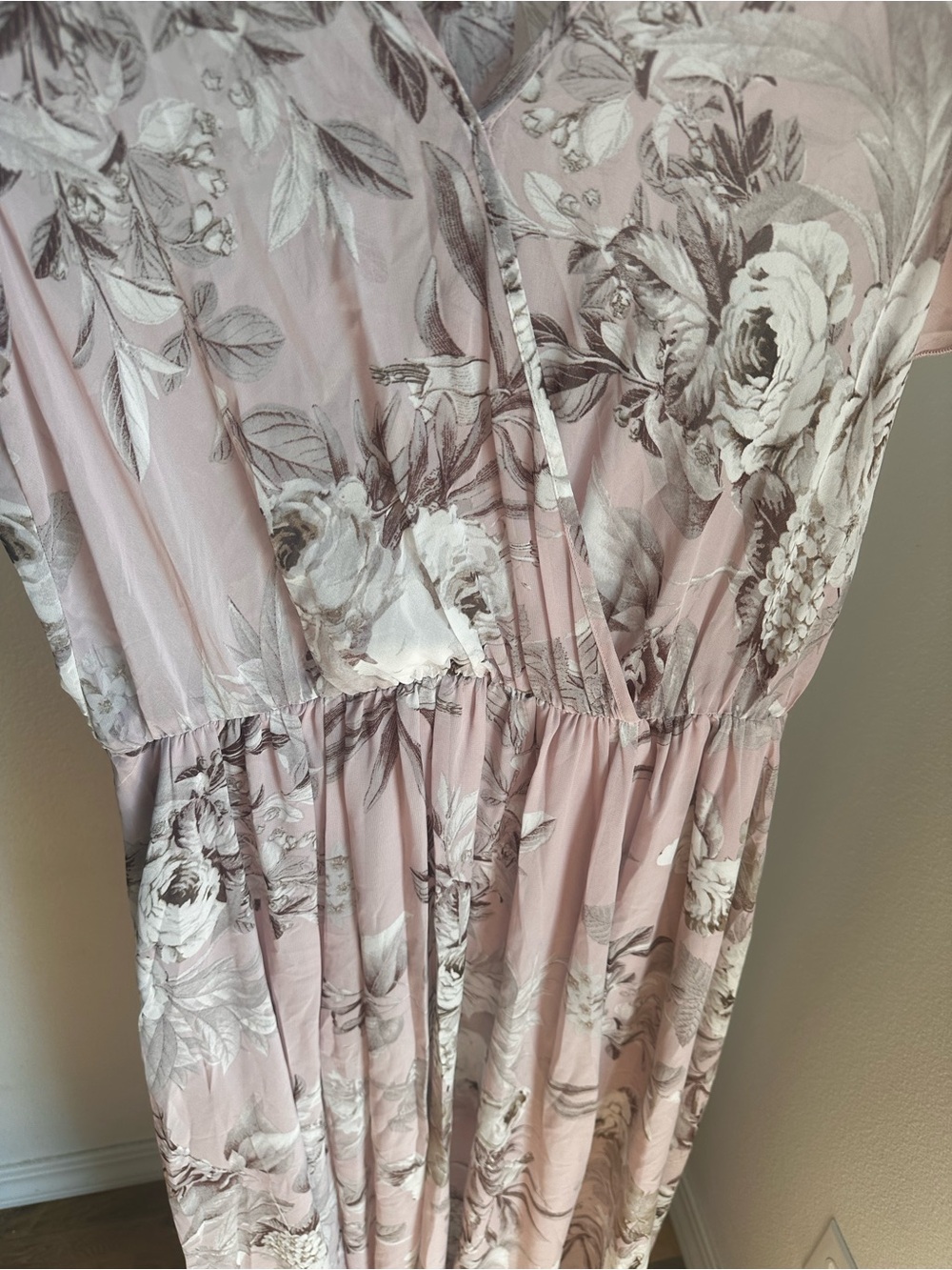 Kate and Lily large dress - Picture 2 of 4